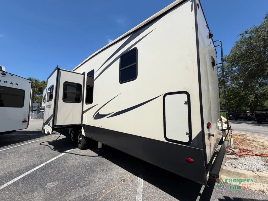 2020 Forest River Sandpiper 39BARK, Photos photo 5