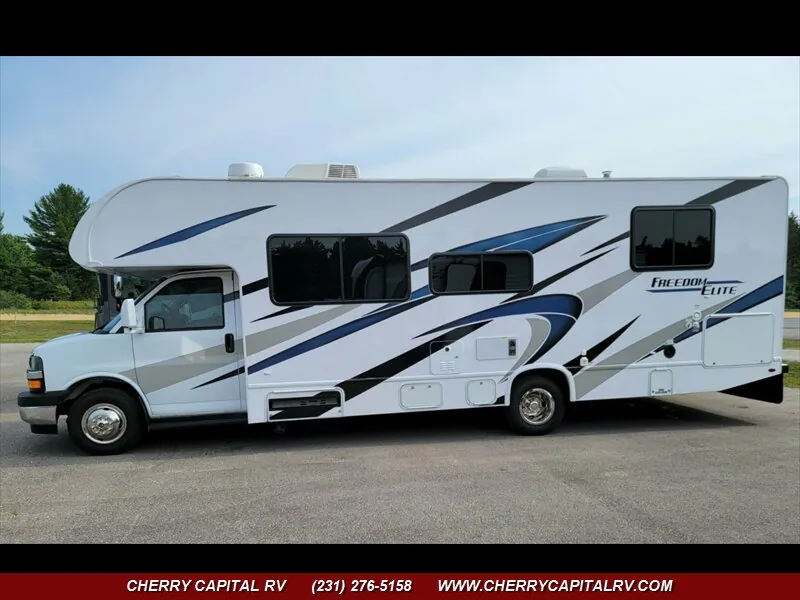 2024 Thor Motor Coach Freedom Elite 28AE - Photo 2