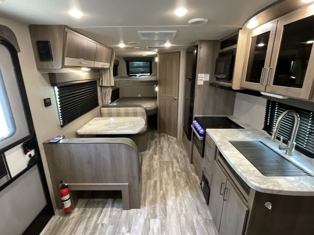 2022 Grand Design Imagine XLS 21BHE, Photos photo 3