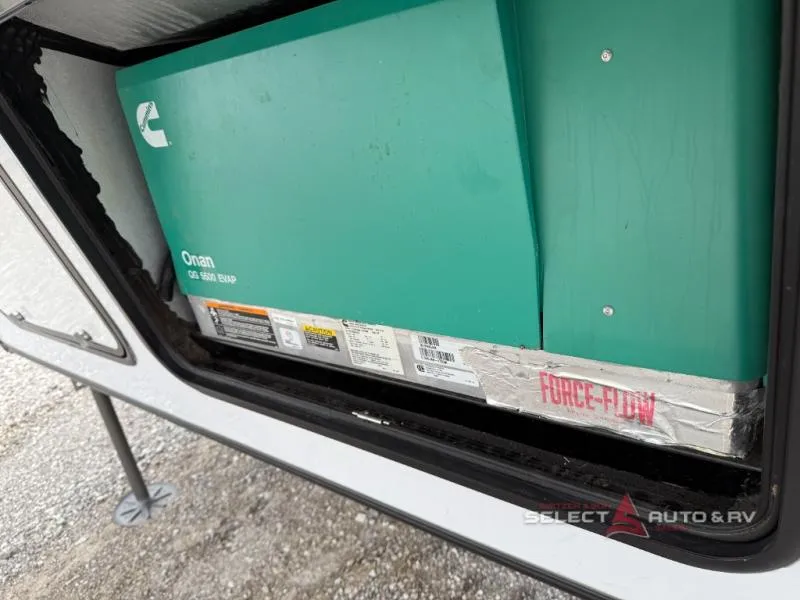 2022 Keystone Raptor 429 - Photo 4