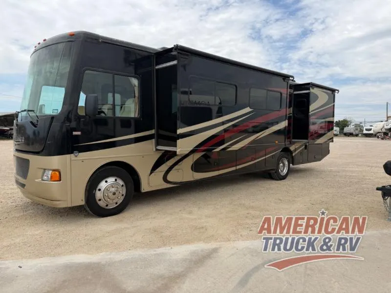 2014 Winnebago Vista 35B - Photo 2