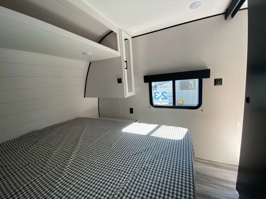 2026 Jayco Jay Flight SLX 321BDS, Photos photo 16