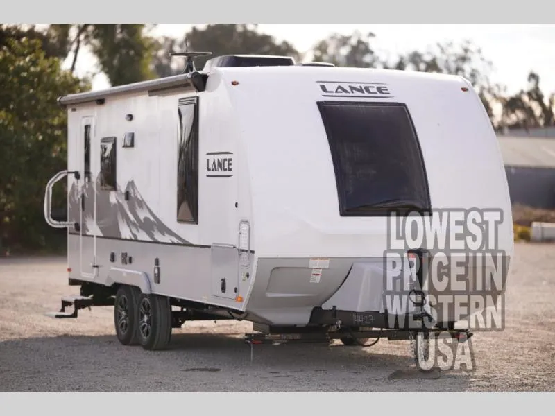 2025 Lance Lance Travel Trailers New    1995 - Photo 3