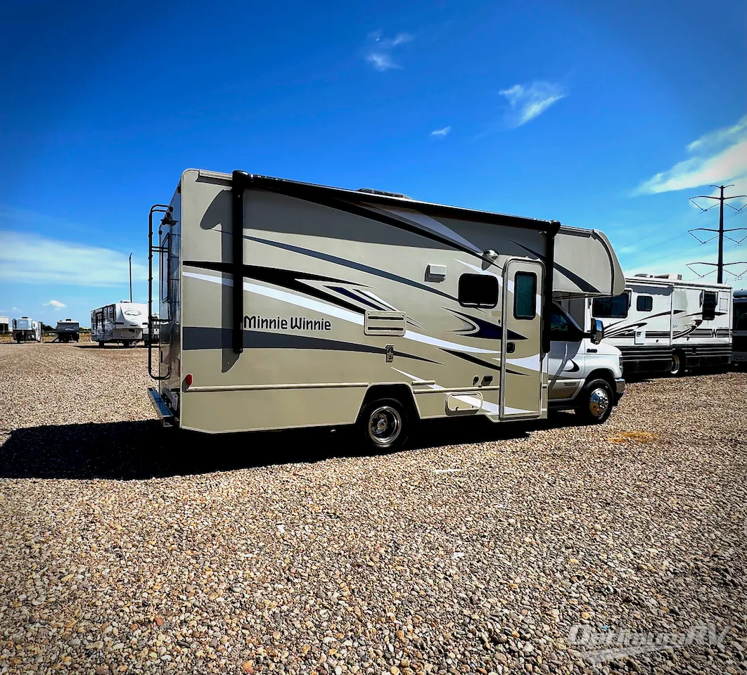 2024 Winnebago Minnie Winnie 22M - Photo 4