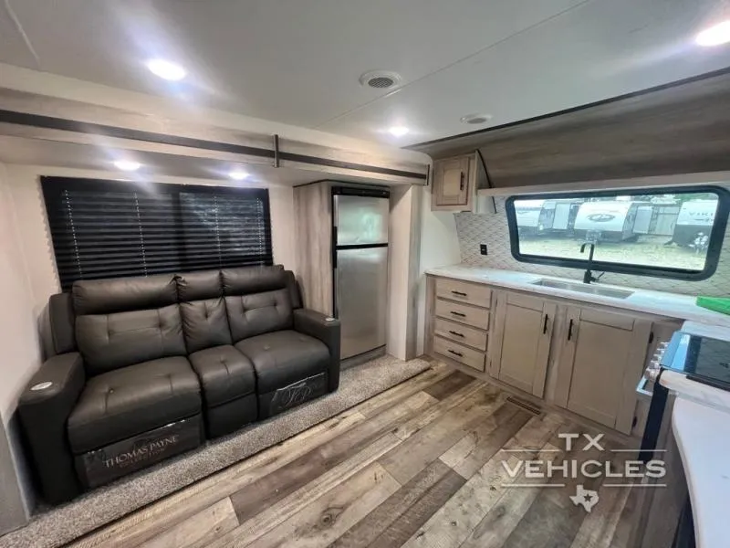 2021 KZ Connect SE 221FKKSE - Photo 3