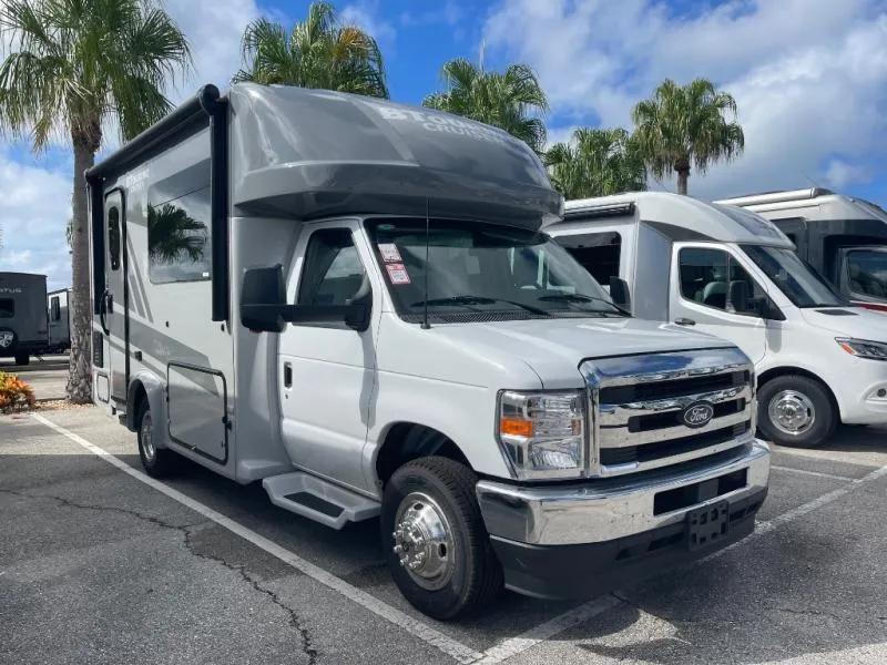 2026 Gulf Stream BT Cruiser 5210 - Photo 2