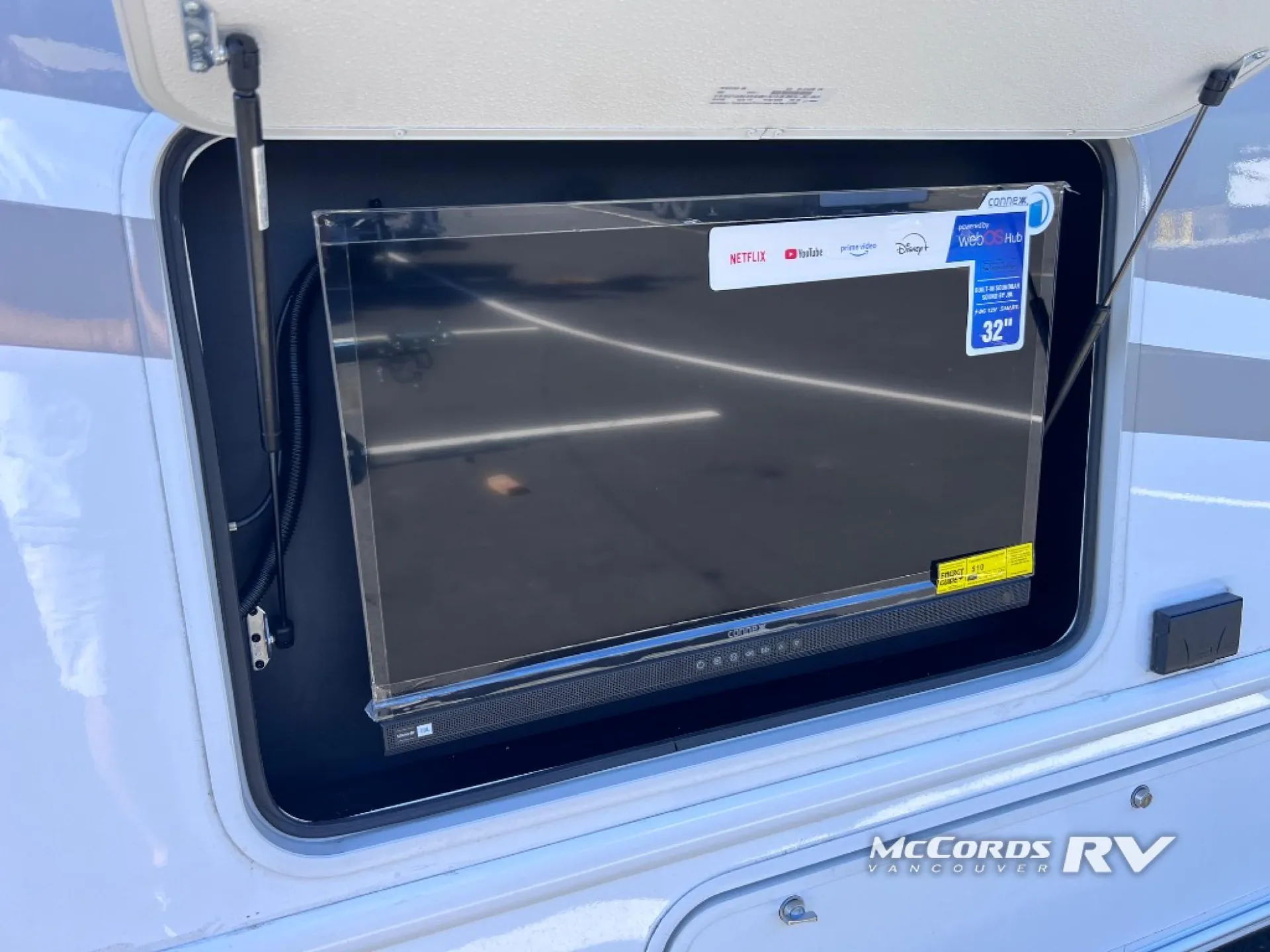 2026 Thor Motor Coach Chateau 31H - Photo 4