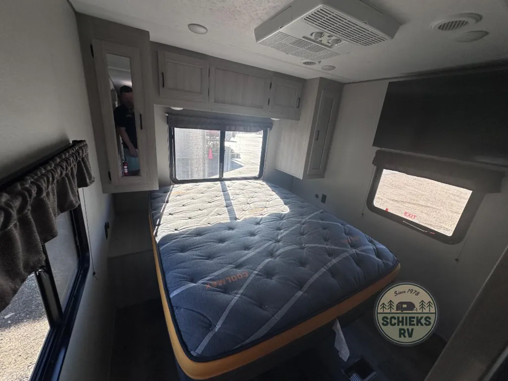2024 Coachmen Catalina Legacy Edition 283FEDS, Photos photo 18
