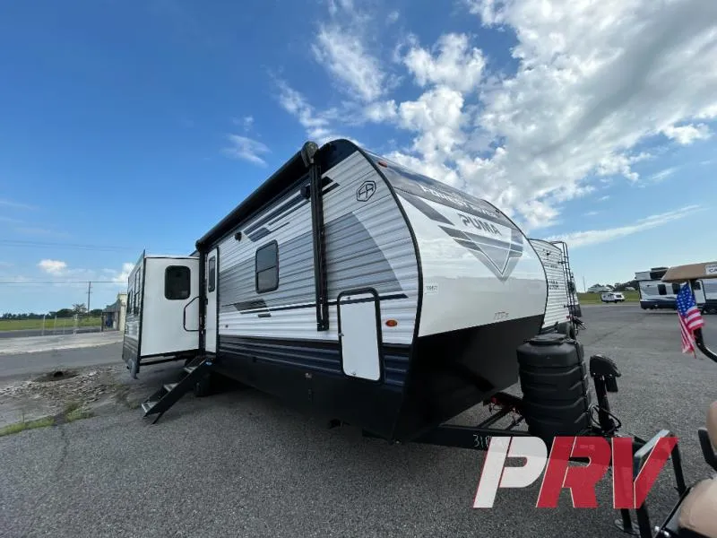 2027 Palomino Puma 31RLQS - Photo 2
