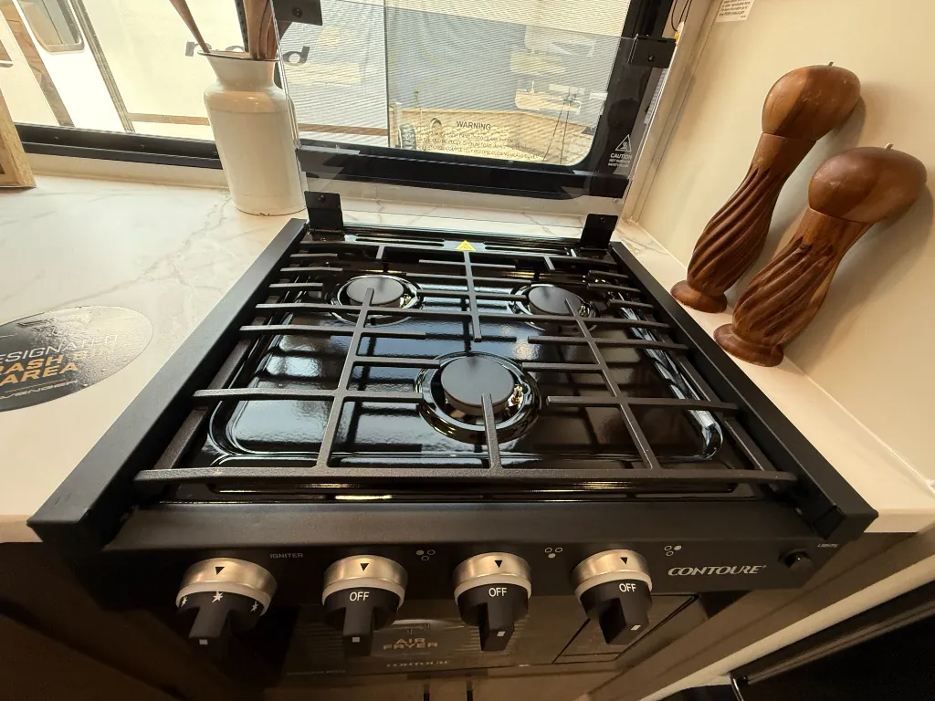 2027 Forest River Avenger 28QBS, Photos photo 40