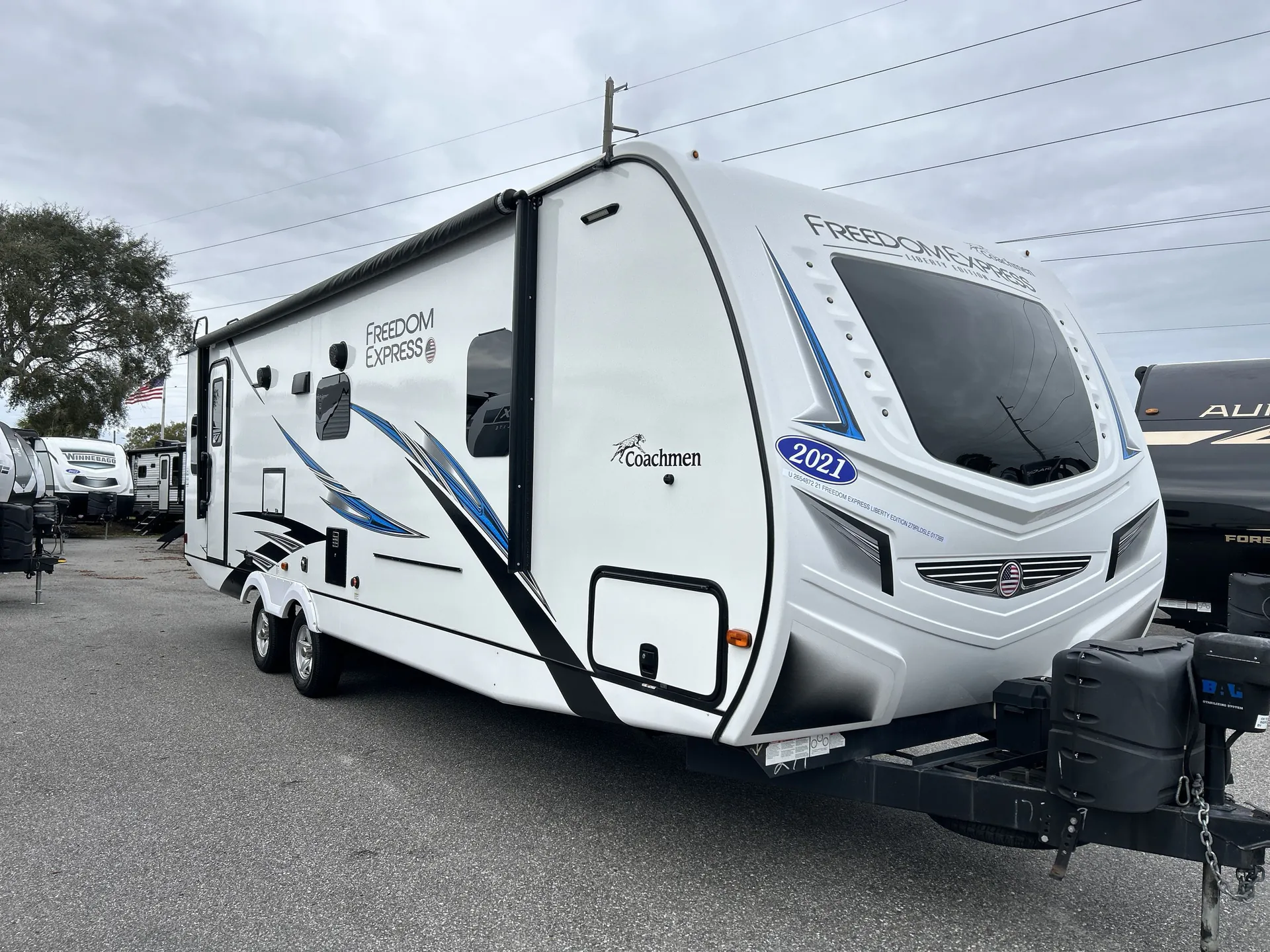 2021 Coachmen Freedom Express Liberty Edition 279 RLDSLE - Photo 2