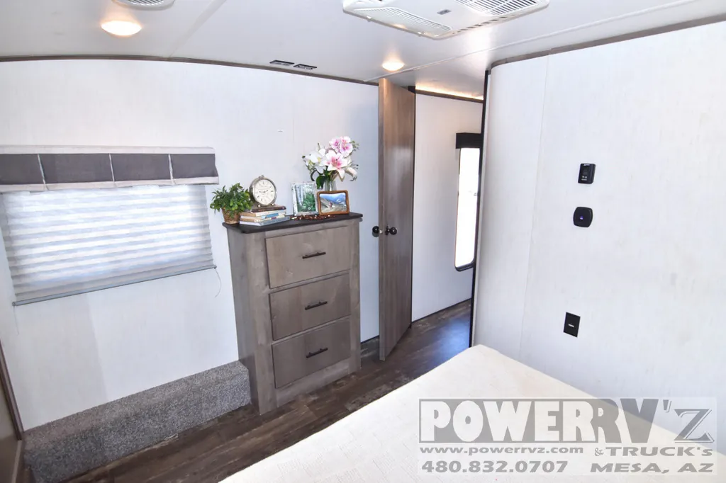 2021 Forest River Sabre 36BHQ, Photos photo 42