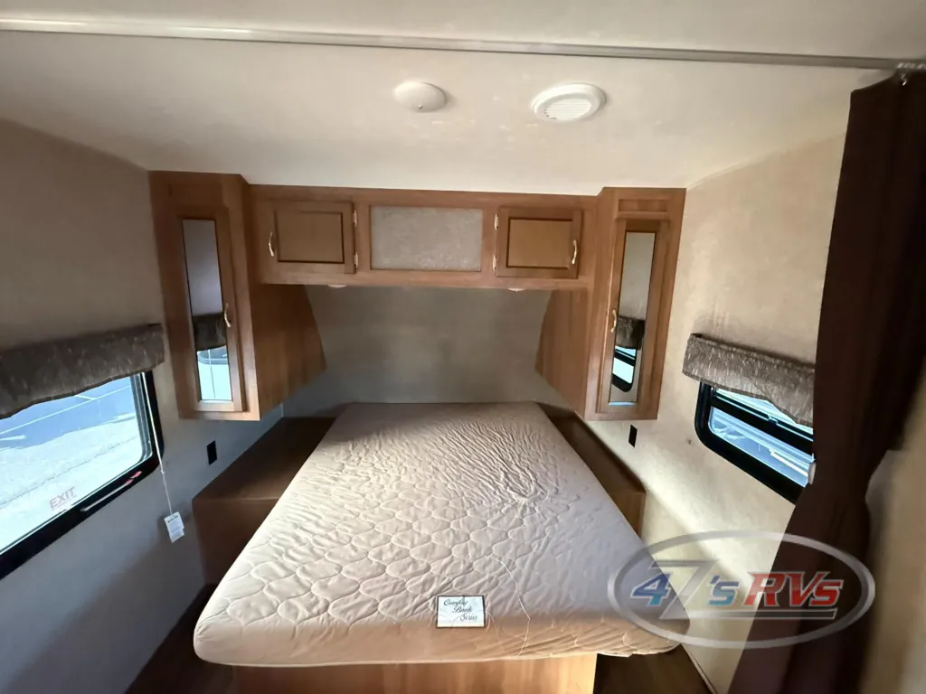 2017 Coachmen Catalina Legacy Edition 223RBS, Photos photo 9