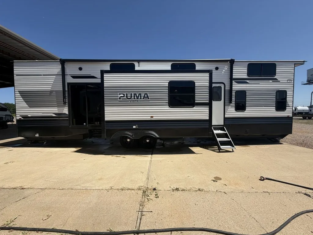 2027 Palomino Puma 420LFT - Photo 2