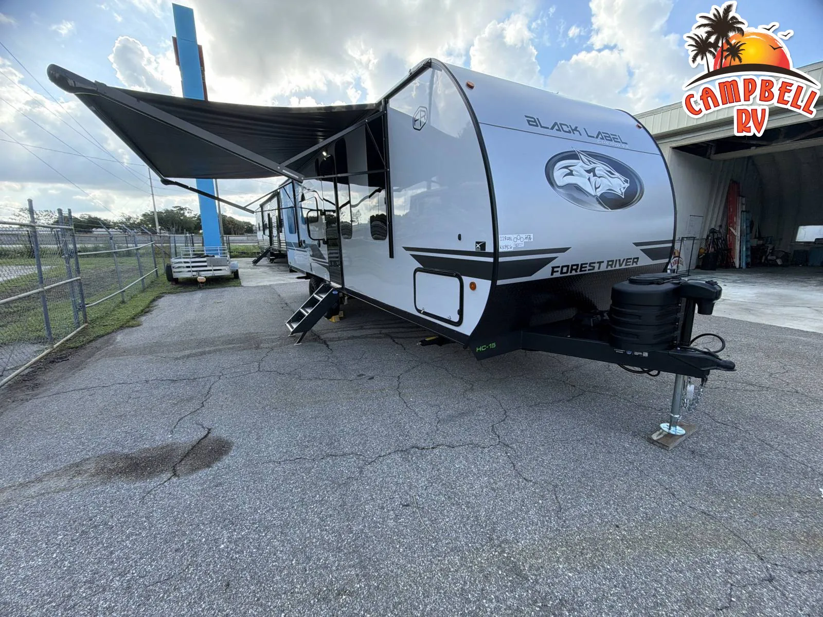 2027 Forest River Cherokee Grey Wolf 22RR - Photo 4