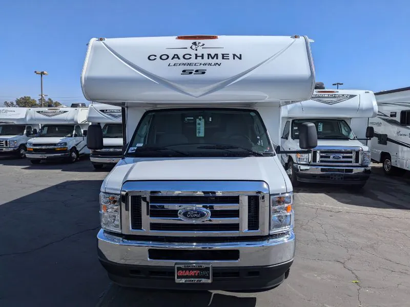 2025 Coachmen Leprechaun 210QSS - Photo 3