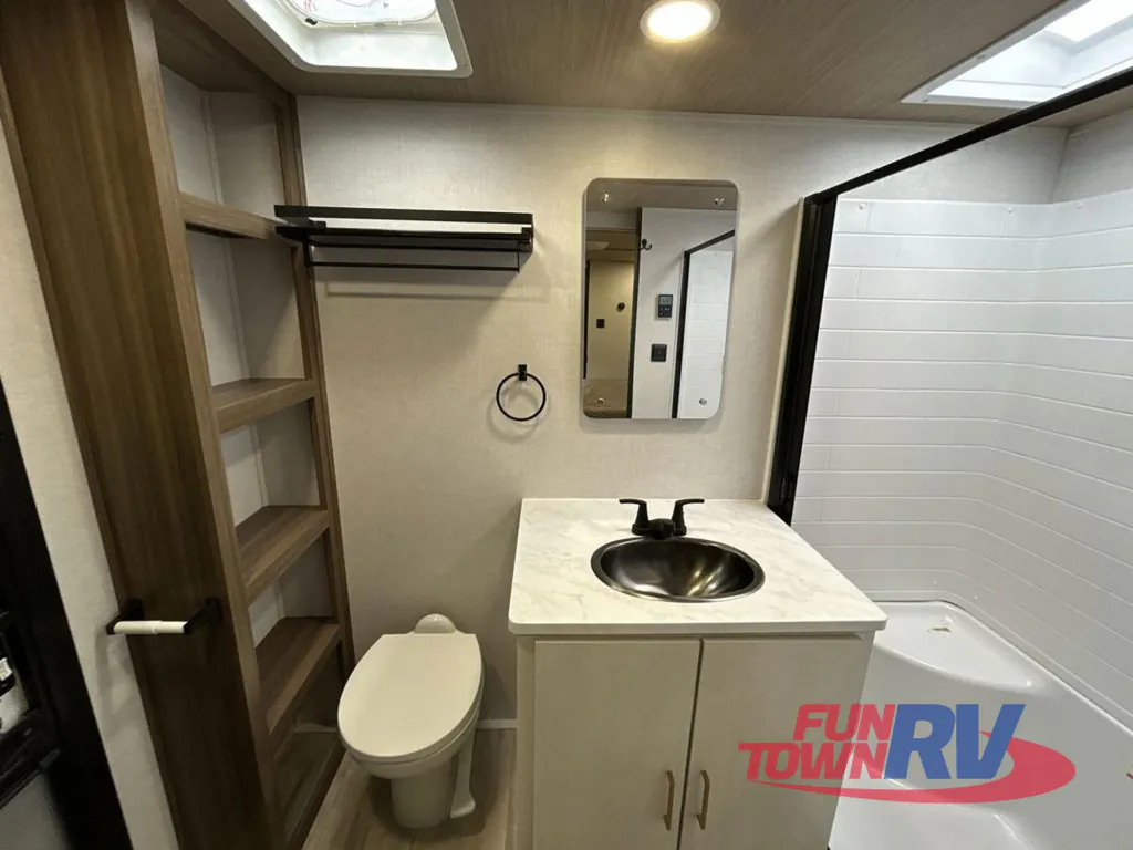2026 Forest River Vibe Extreme Lite 2500FIK, Photos photo 22