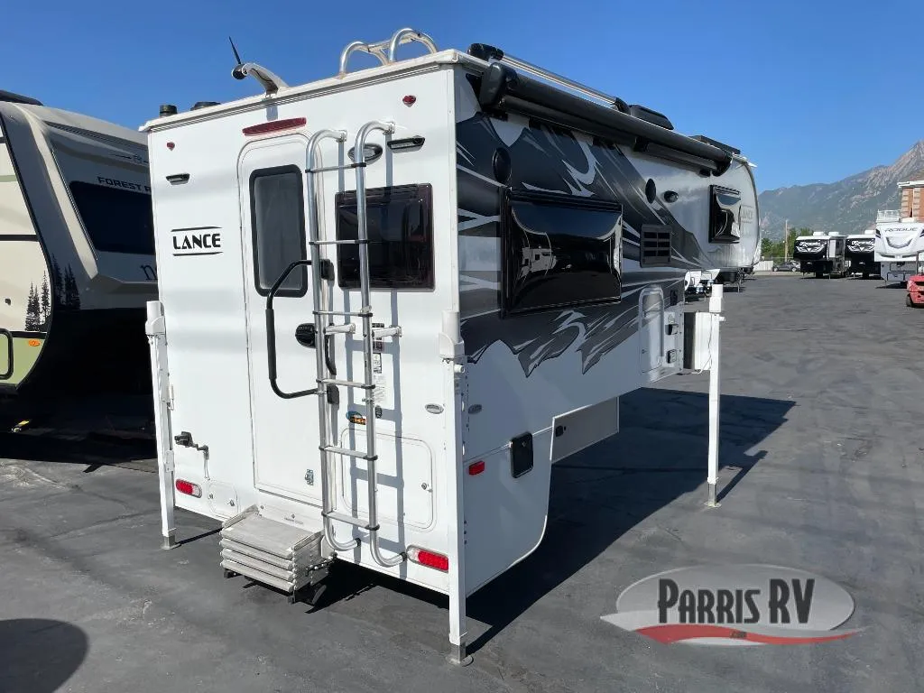 2025 Lance Lance Truck Campers Used    865 - Photo 3