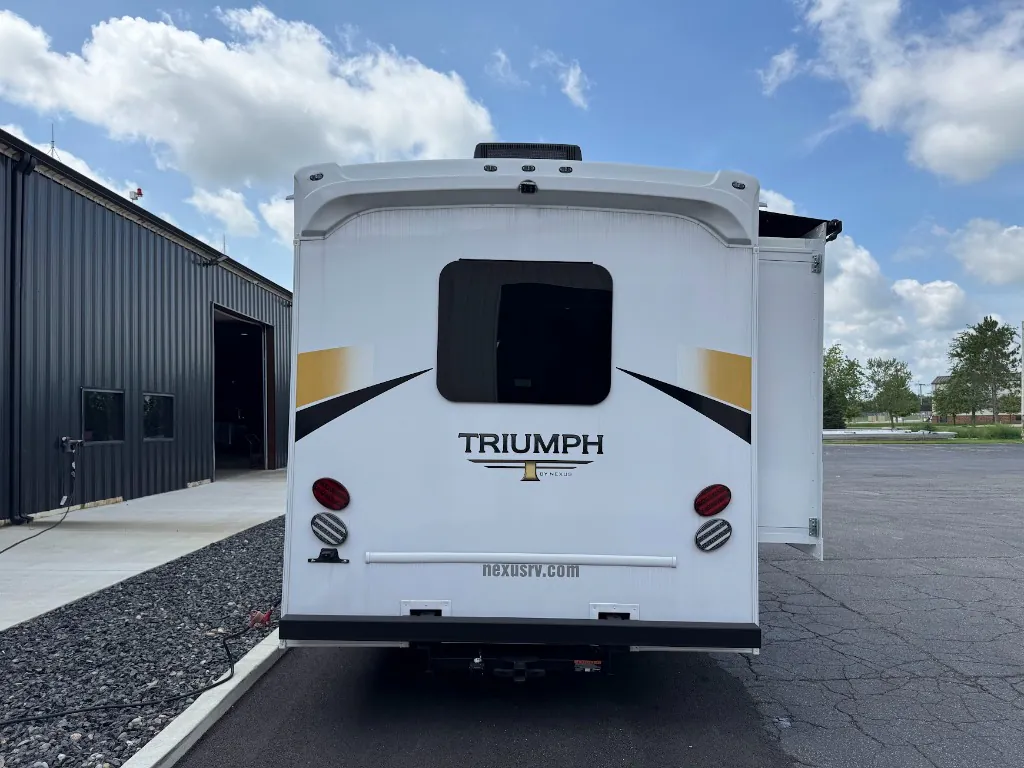 2026 Nexus Triumph 32T, Photos photo 12