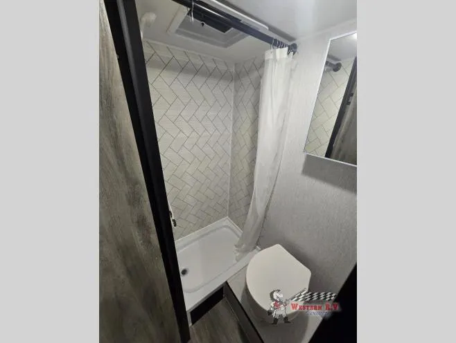 2026 Sunset Park RV Sun Lite LTD 13BD - Photo 4
