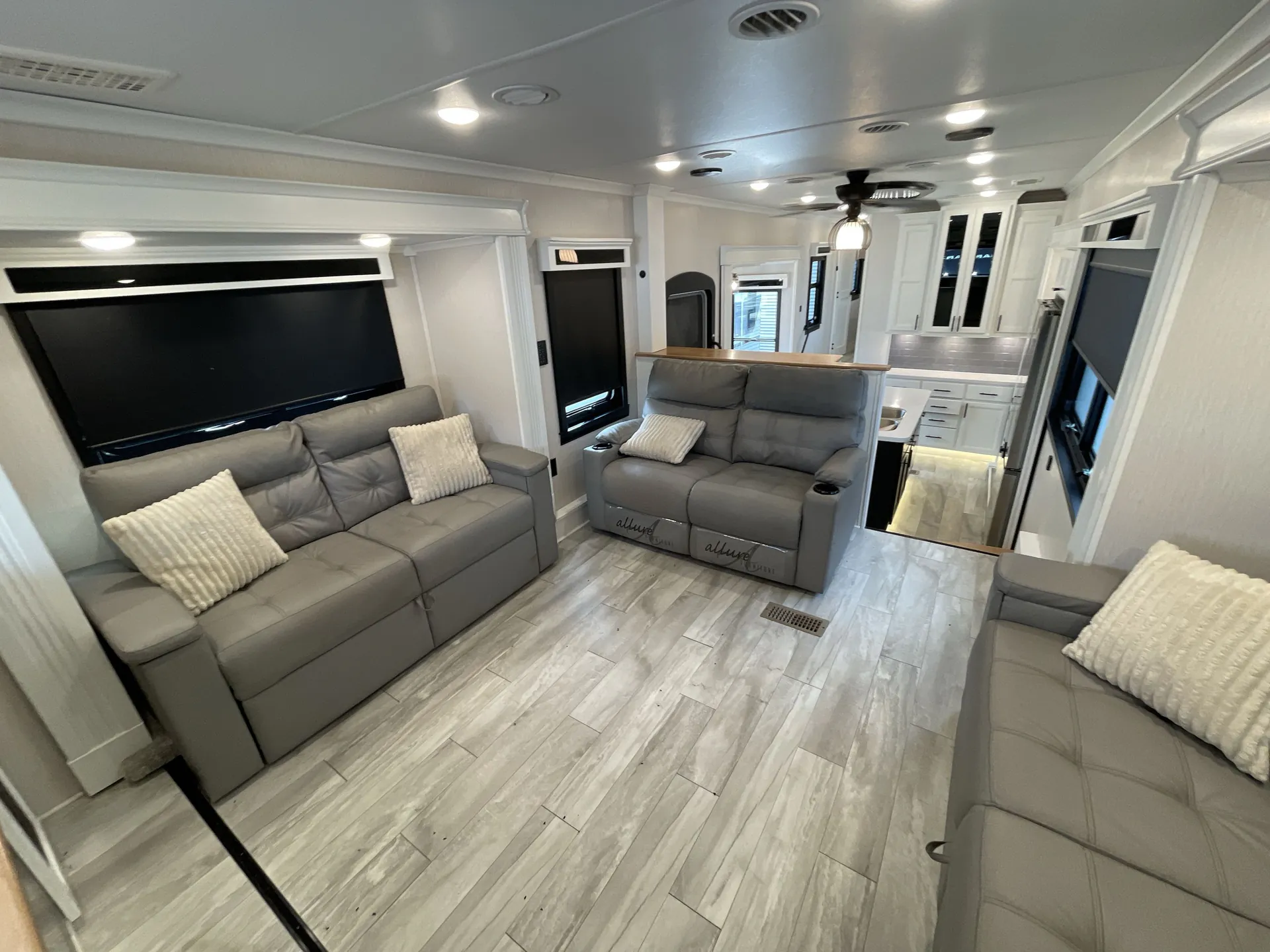 2022 Forest River RiverStone 37FLTH — living area main