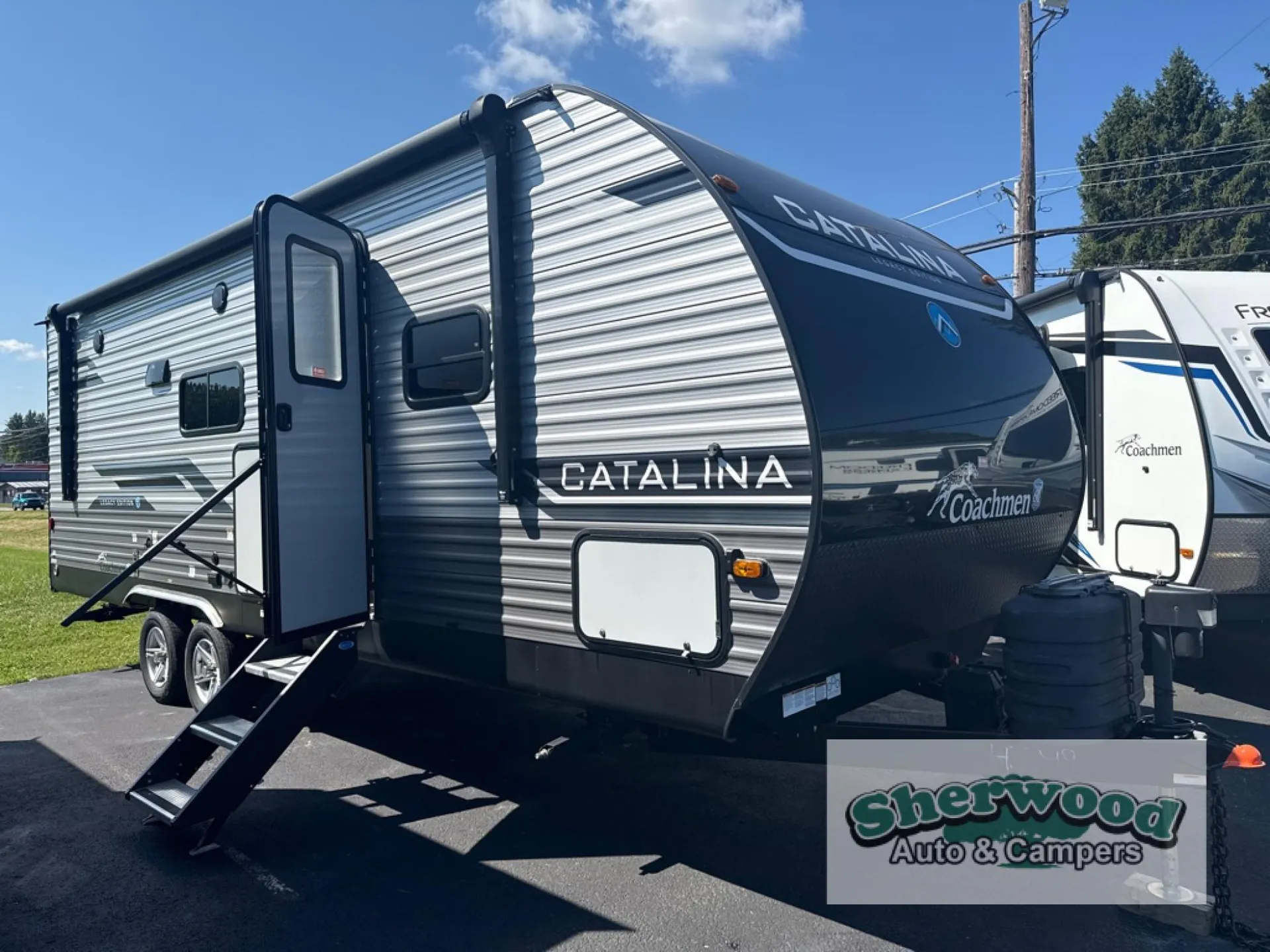 2024 Coachmen Catalina Legacy Edition 243RBS