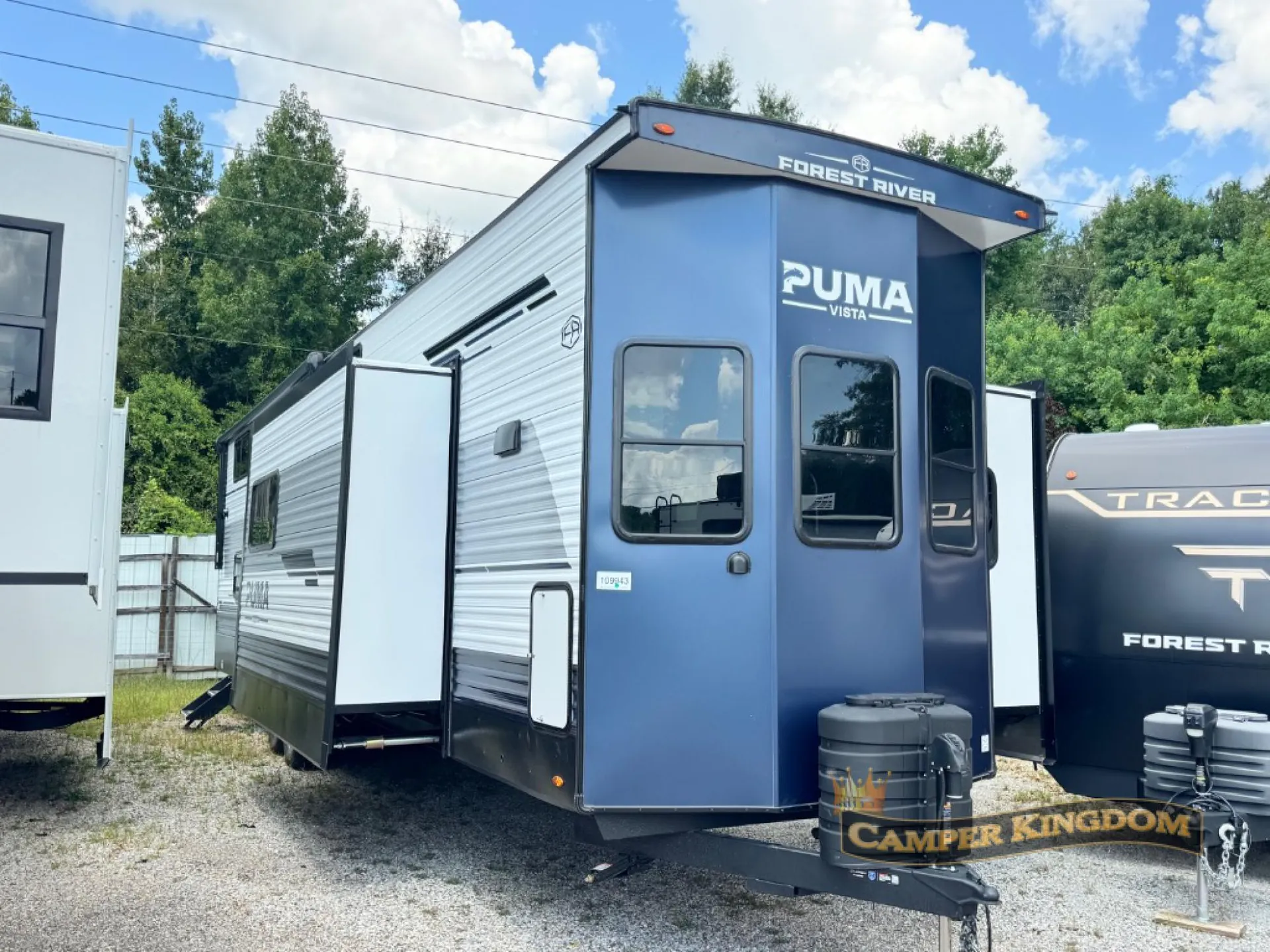 2027 Forest River Puma Vista 403LFT