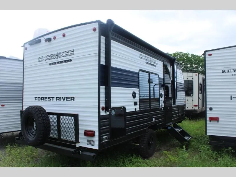 2025 Forest River Cherokee Wolf Pup 16FQW - Photo 4