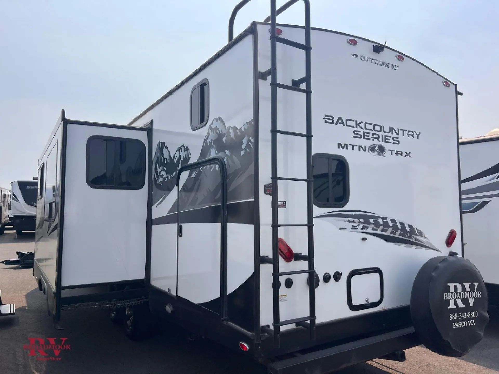 2023 Outdoors RV Back Country Series 28DBS - Photo 4