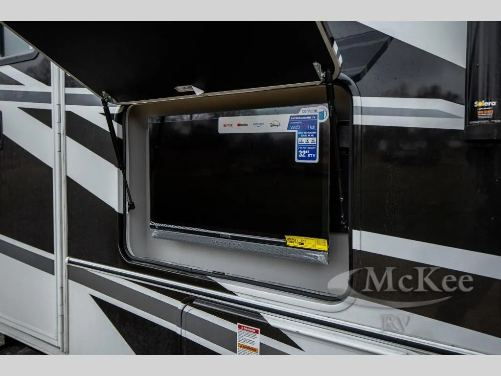 2026 Coachmen Entourage 320LV - Photo 4