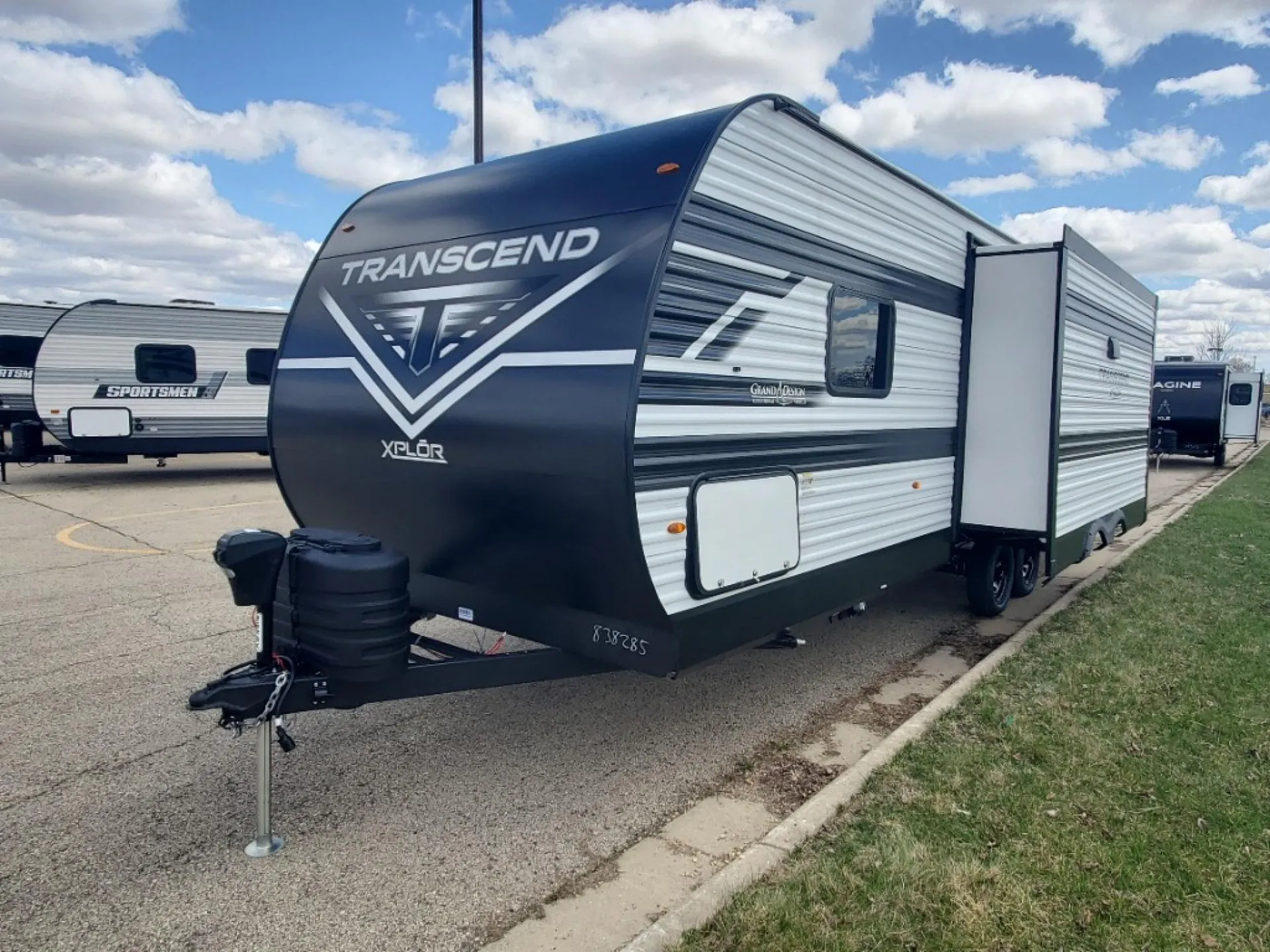 2025 Grand Design Transcend Xplor 26RBX - Photo 4