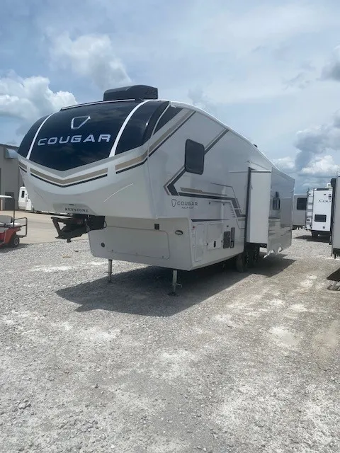2026 Keystone Cougar Half-Ton 26RES - Photo 4