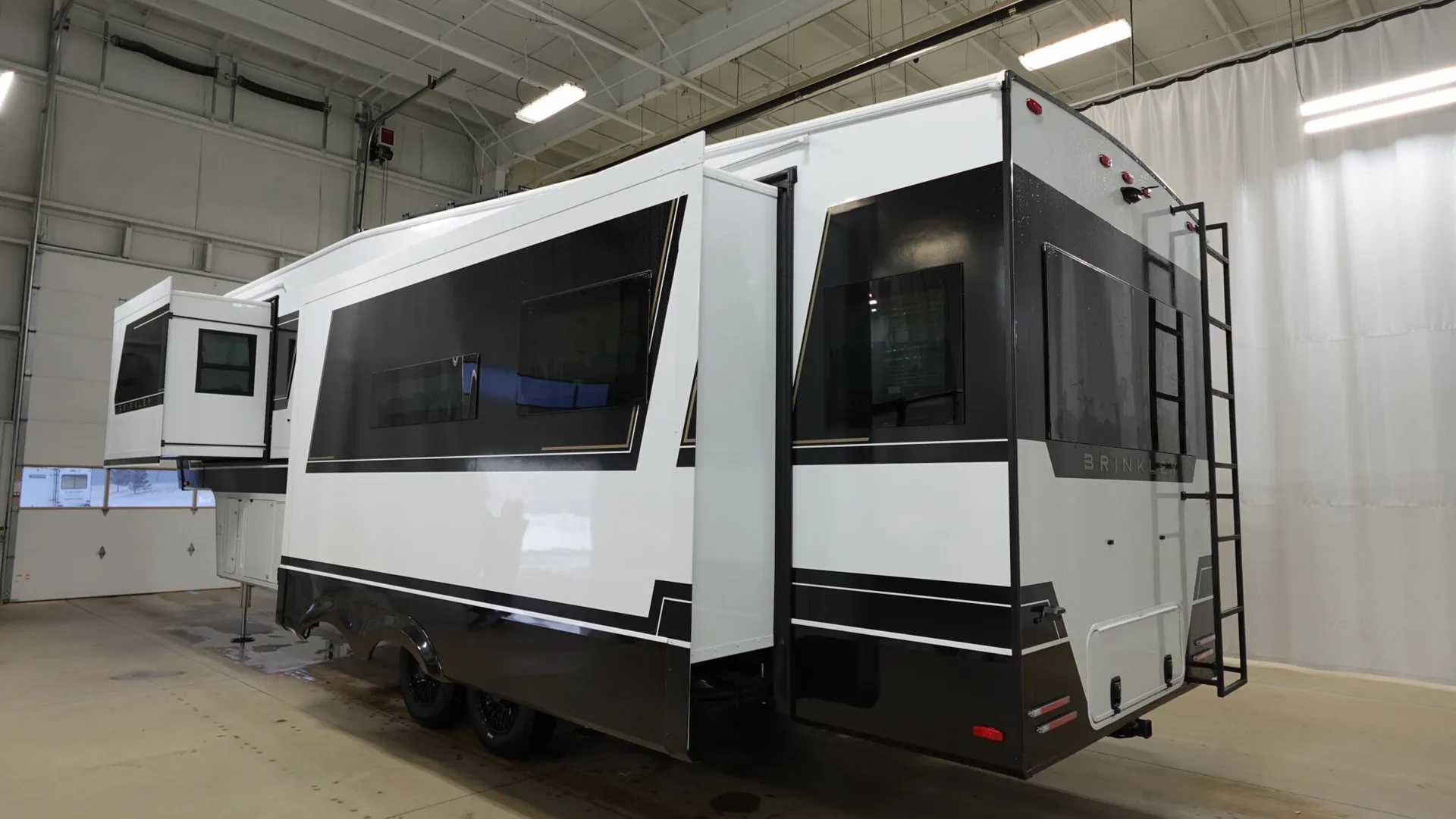 2026 Brinkley Model Z 3100 - Photo 4