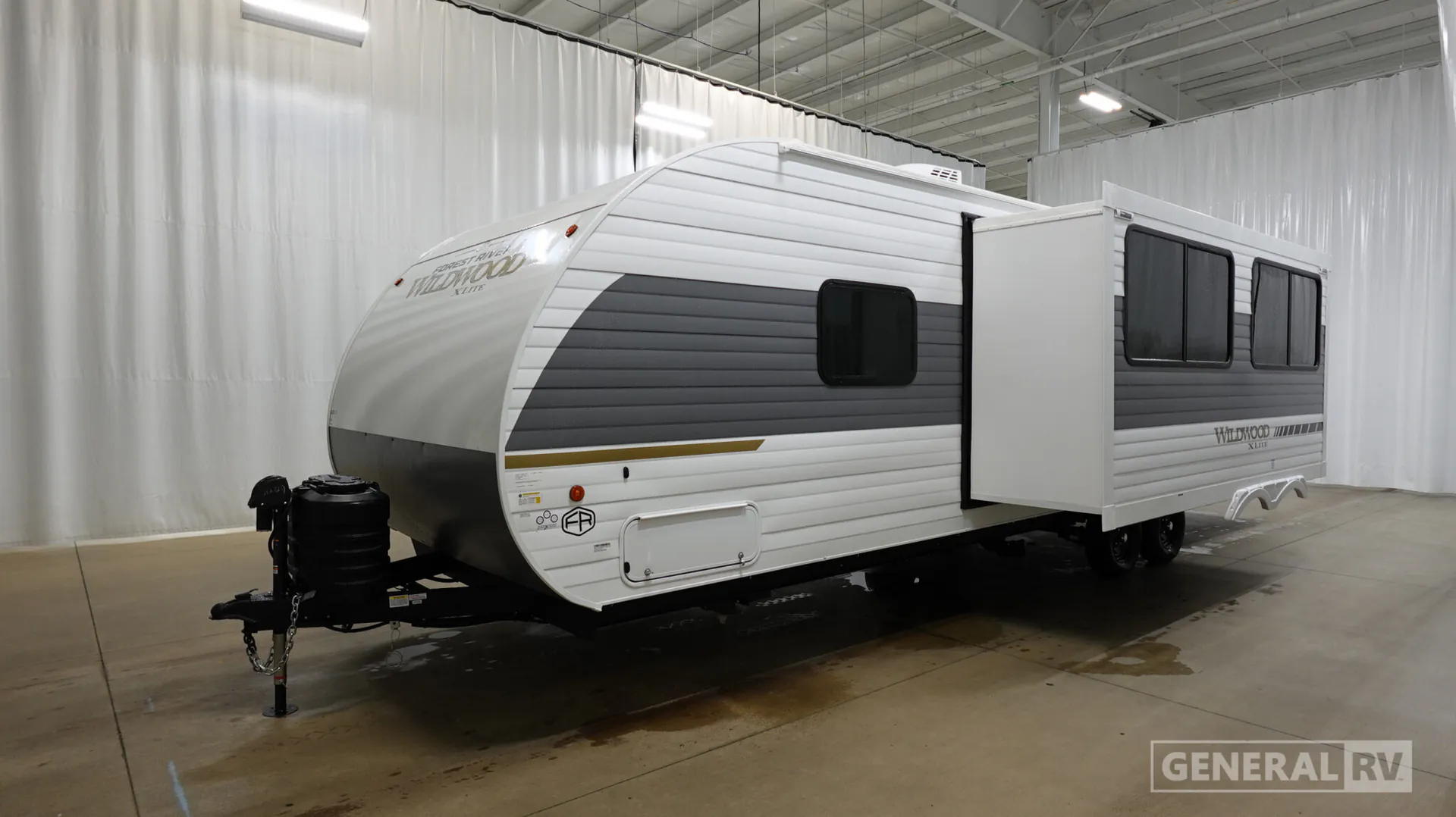 2026 Forest River Wildwood X-Lite 26ICE — Photo 5