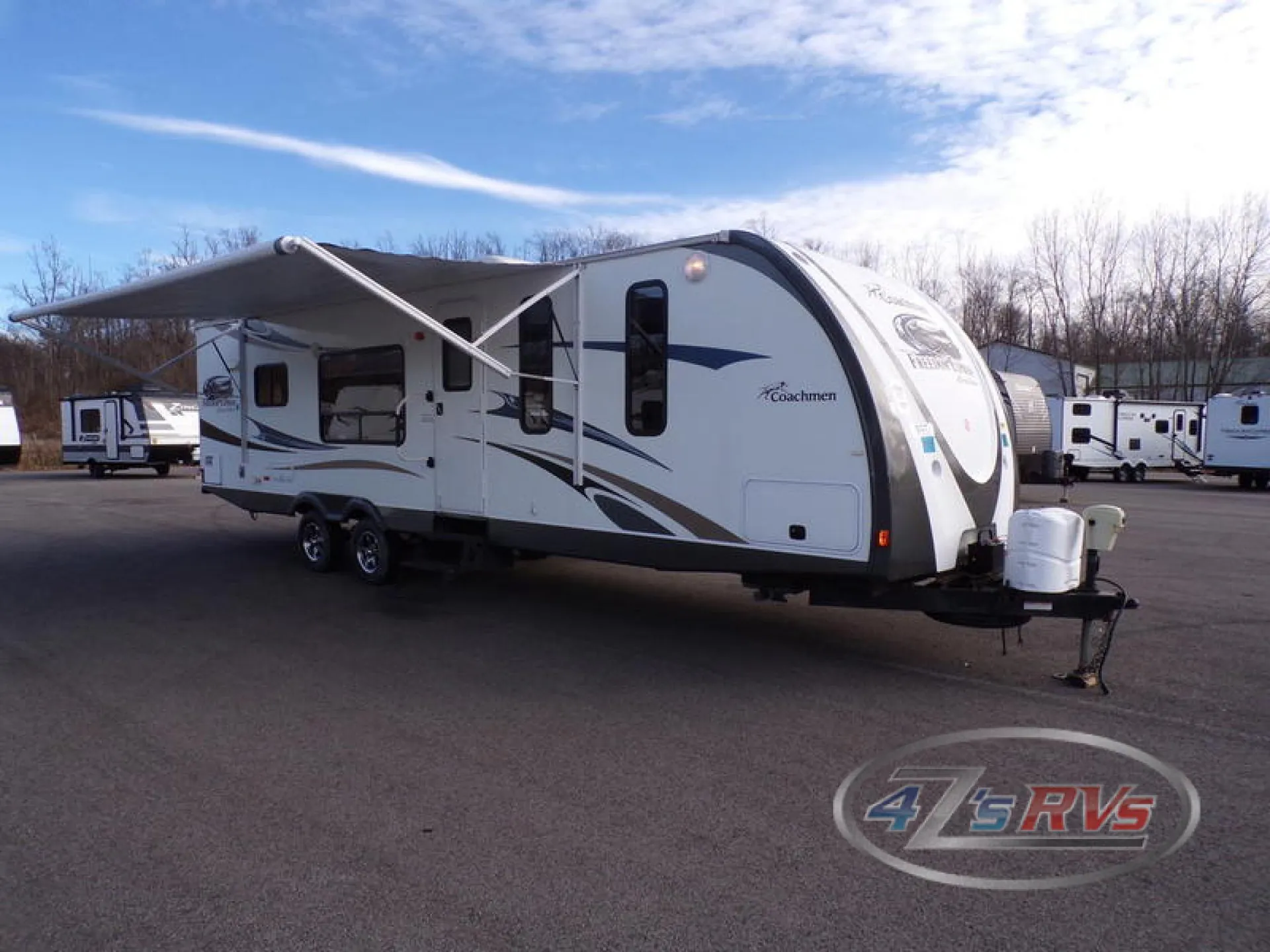 2013 Coachmen Freedom Express 304RKDS - Photo 2