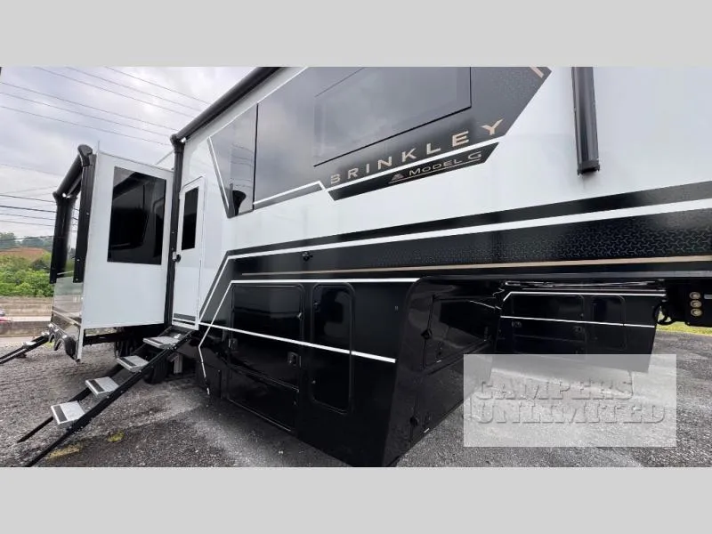 2026 Brinkley Model G 3520 - Photo 4
