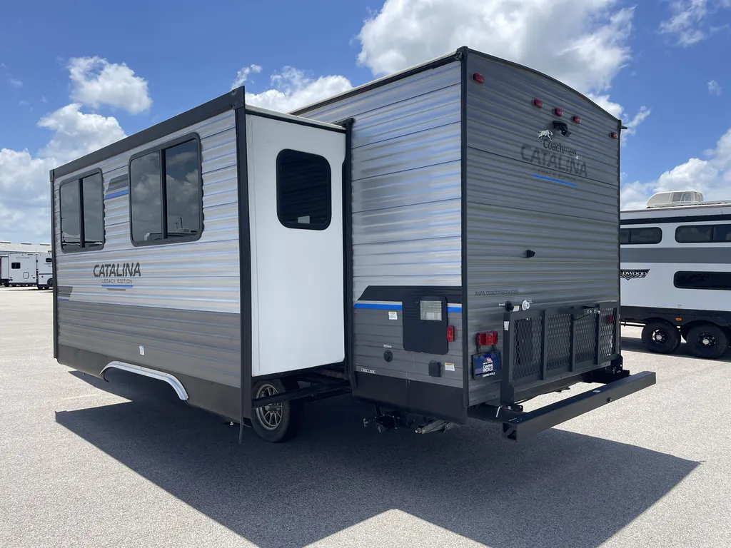 2023 Coachmen Catalina Legacy Edition 243RBS, Photos photo 26