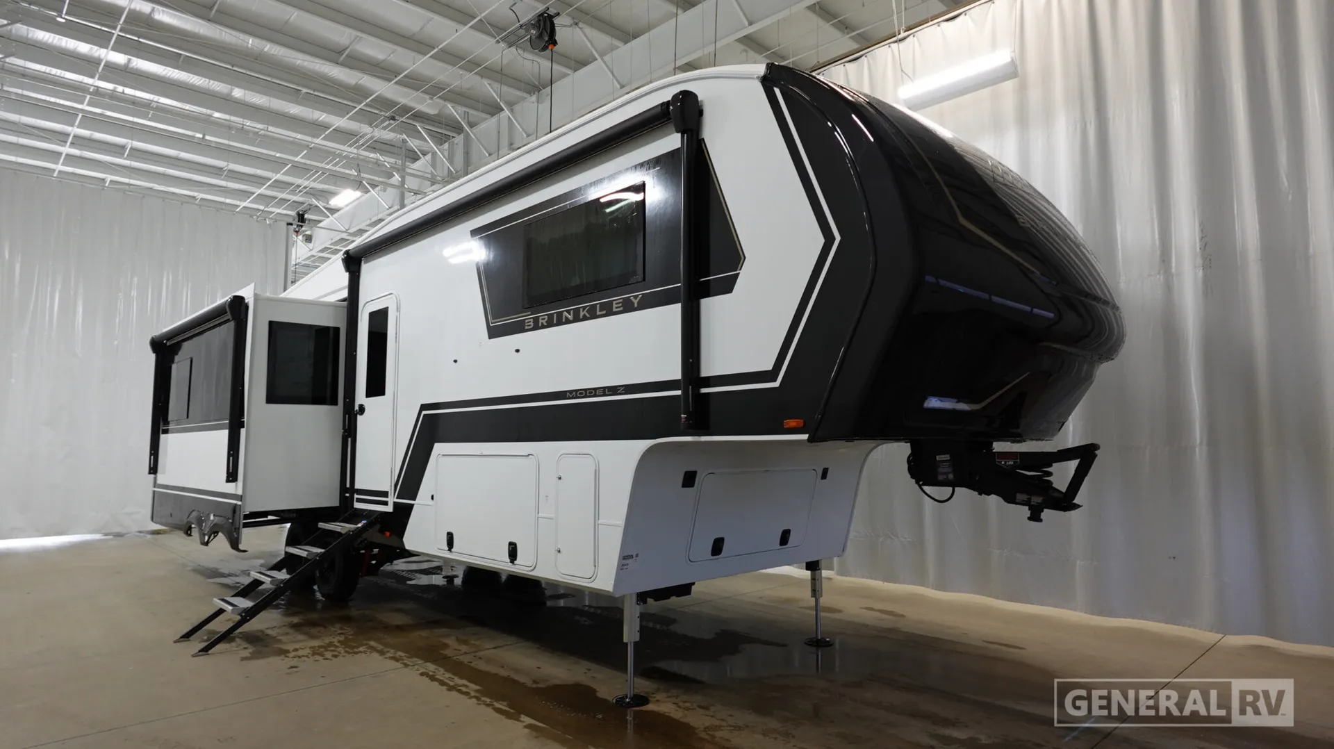 2026 Brinkley Model Z 3100 - Photo 2