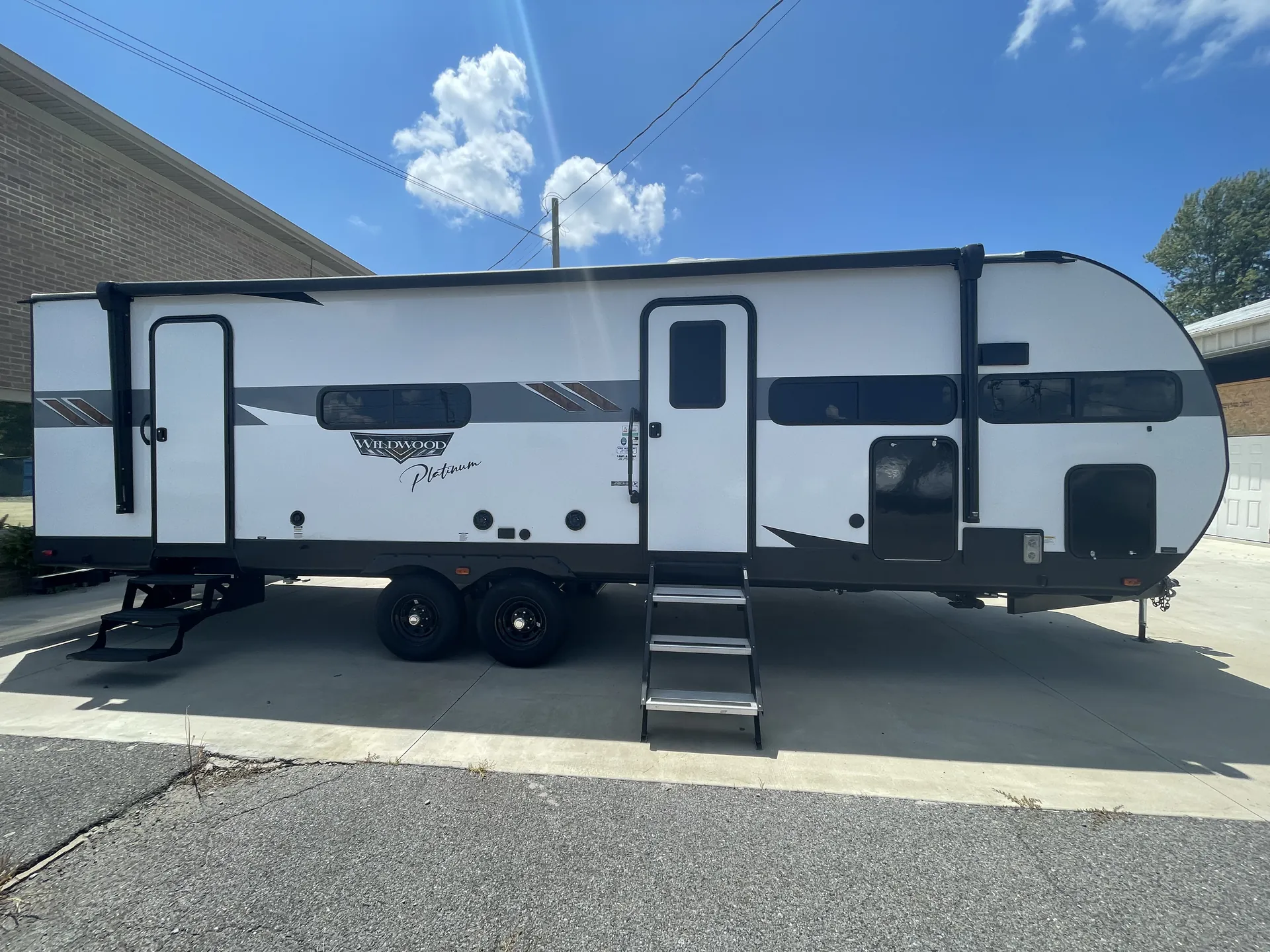 2024 Forest River Wildwood 28FKG dealer photo 1 from Camp