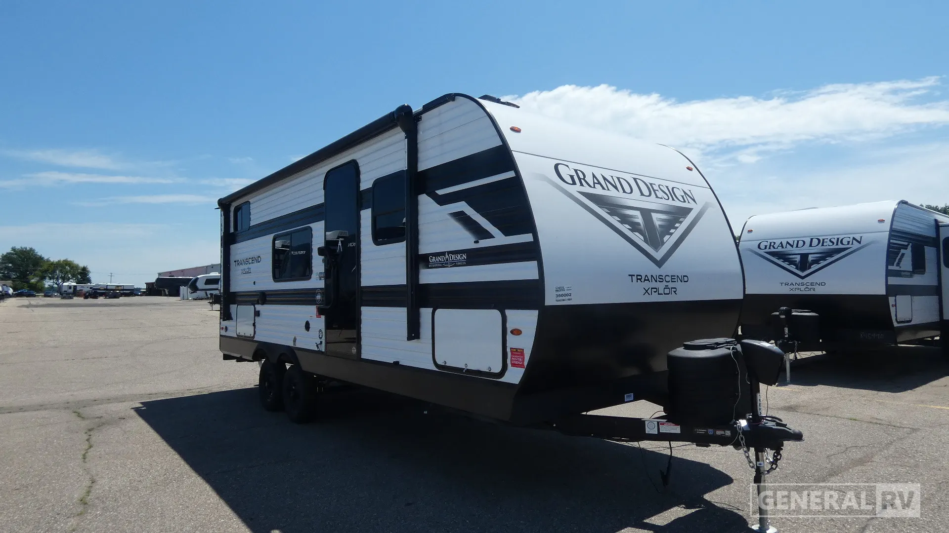 2027 Grand Design Transcend Xplor 19BHX - Photo 2