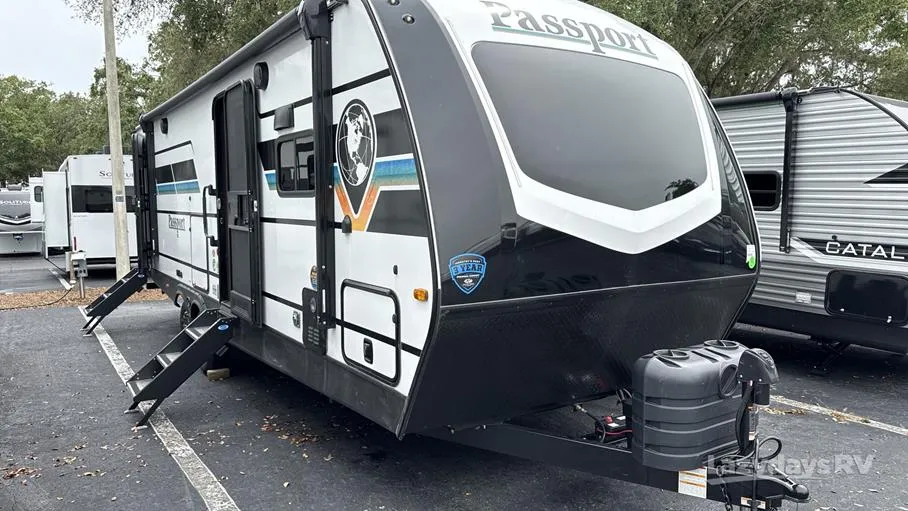2025 Keystone Passport 2600FK - Photo 2