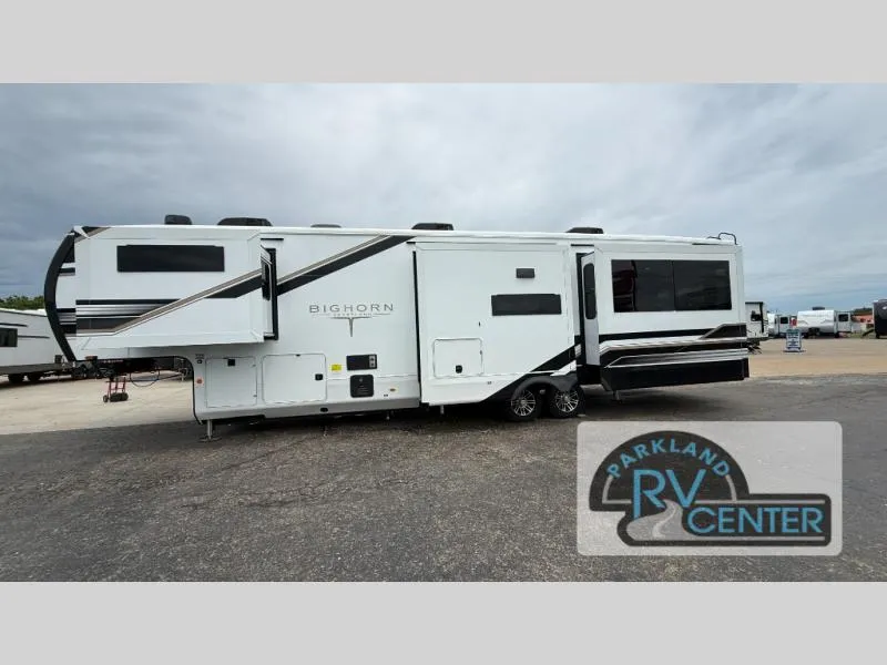 2026 Heartland Bighorn 38RE - Photo 3