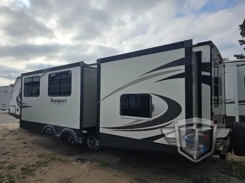 2018 Keystone RV Passport Used    3351BH Grand Touring - Photo 4
