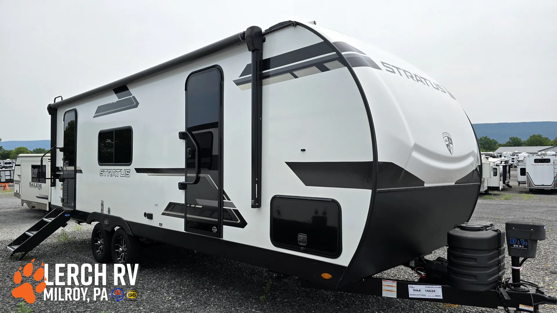 2025 Venture RV Stratus SR241VRK - Photo 2