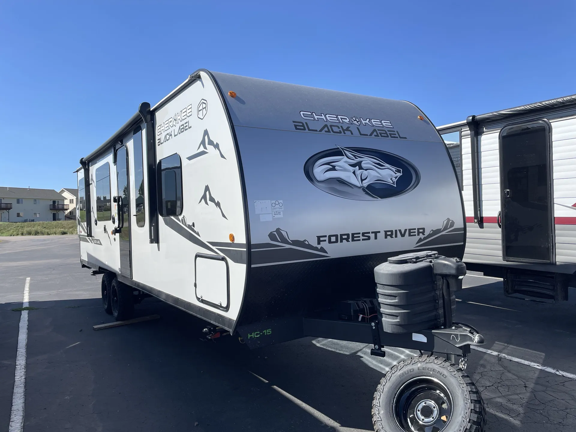 2025 Forest River Cherokee Grey Wolf Black Label 25RRTBL - Photo 2