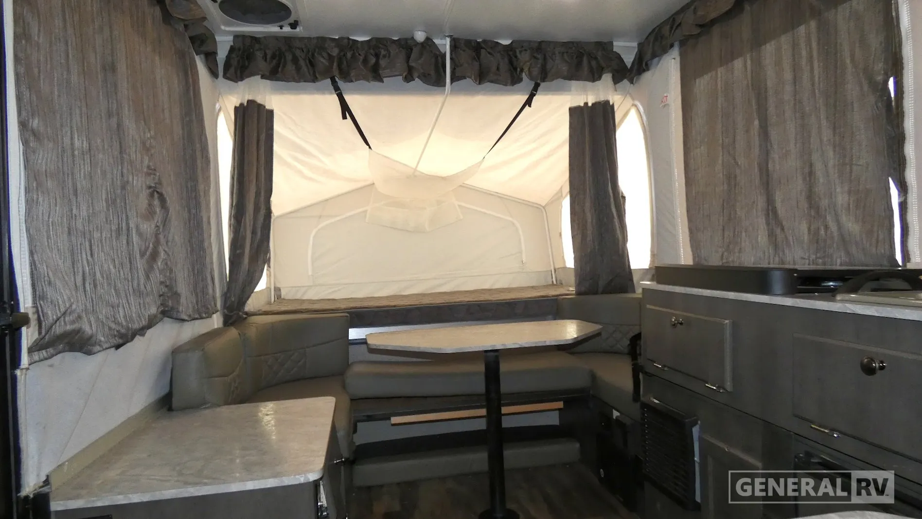 2019 Forest River Rockwood Freedom 1980 - Photo 3