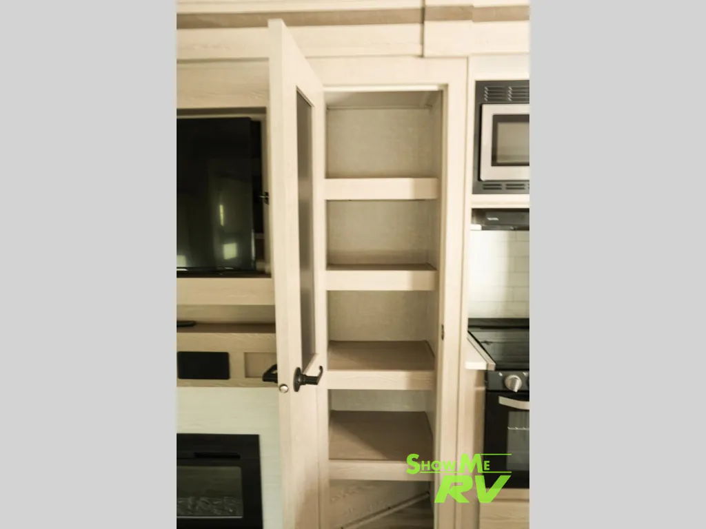 2022 Forest River Rockwood Ultra Lite 2893BS, Photos photo 10