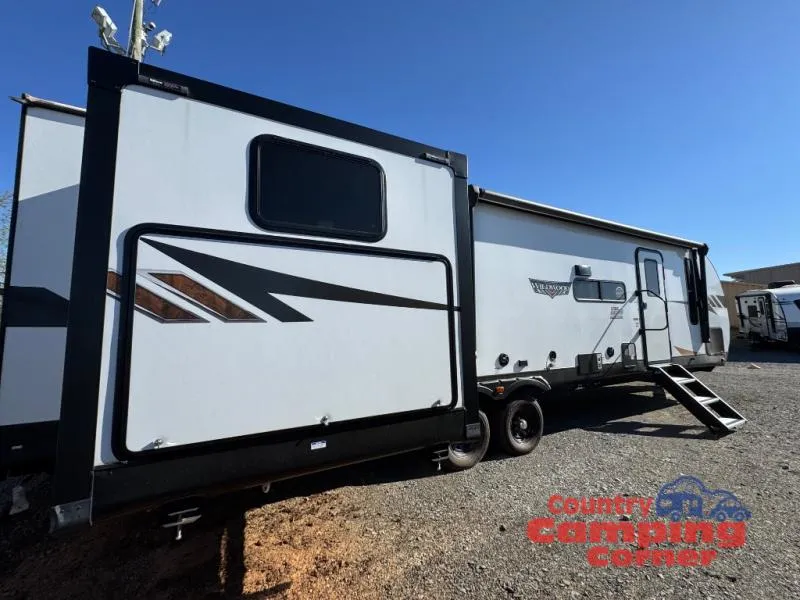 2023 Forest River Wildwood 31KQBTS - Photo 3