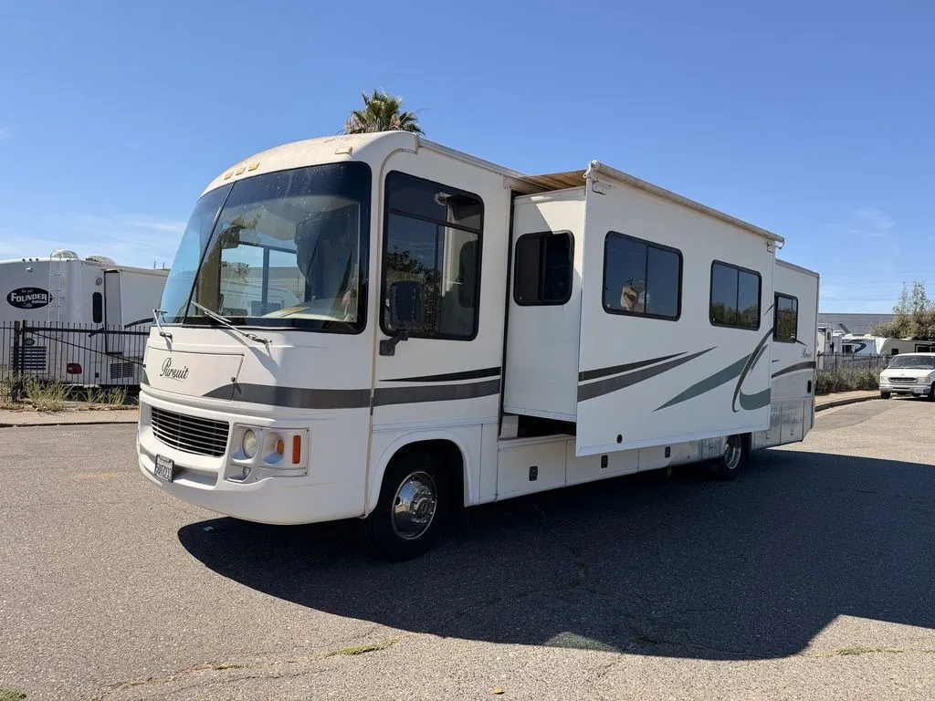 2003 GEORGIE BOY PURSUIT 3205FS - Main photo