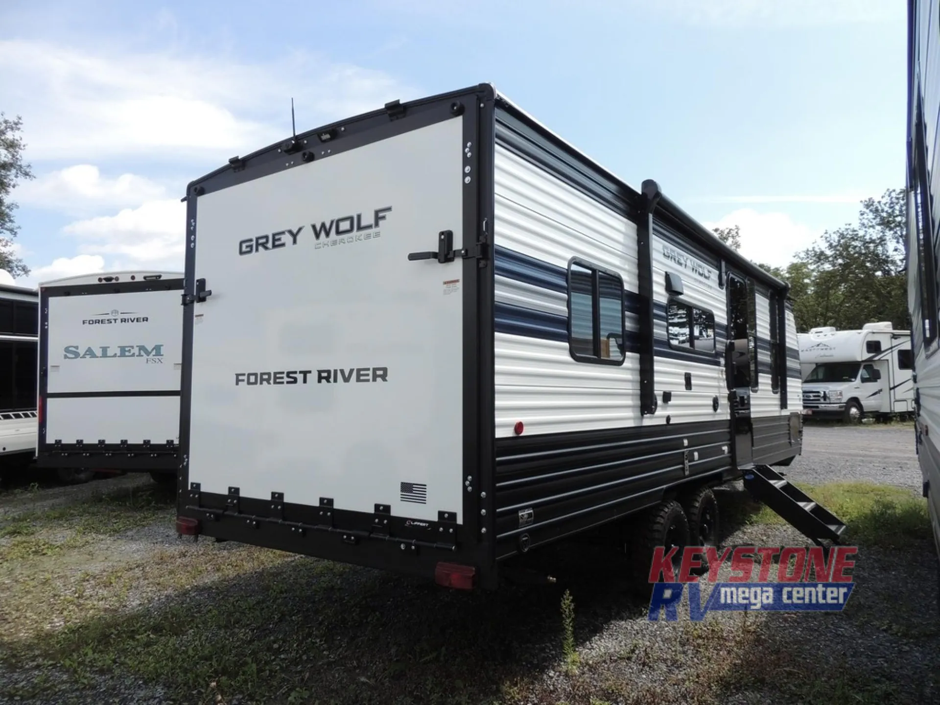 2027 Forest River Cherokee Grey Wolf 22RR — Photo 5
